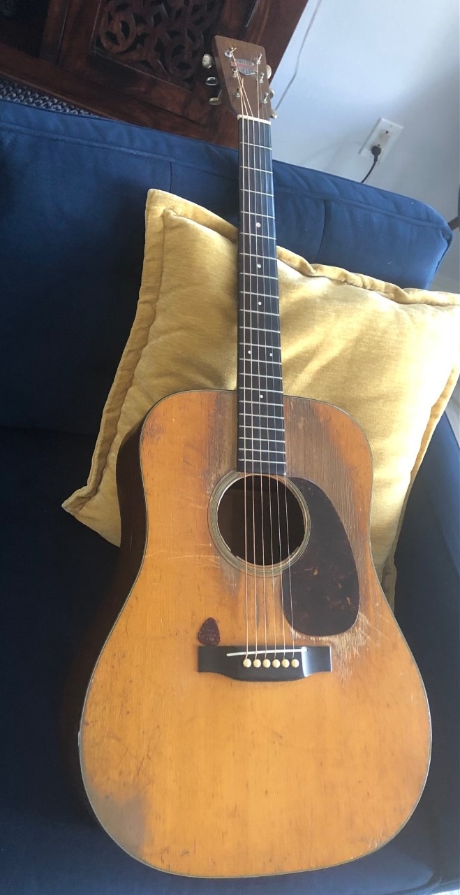 SOLD!! 1942 Martin D18 | Peace Gutars & Vintage Guitars